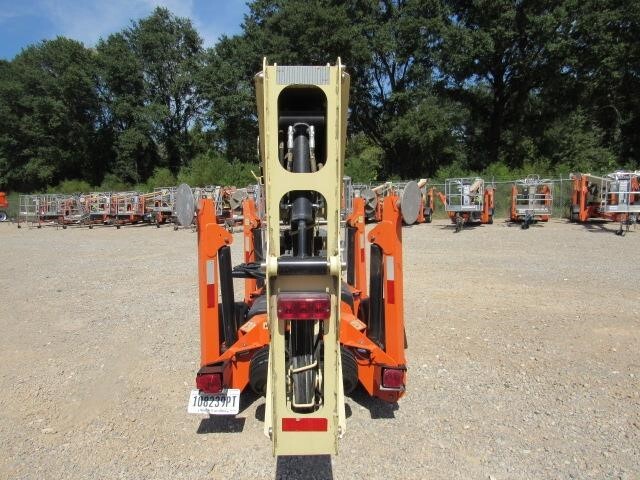 2019 JLG T350-7