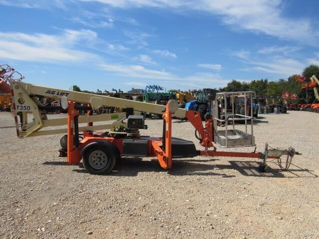 2019 JLG T350-5