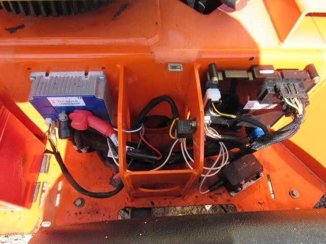 2019 JLG T350-20