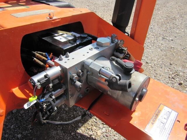 2019 JLG T350-21