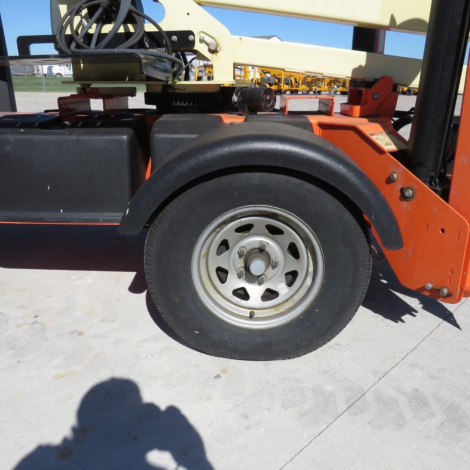 2019 JLG T350-12