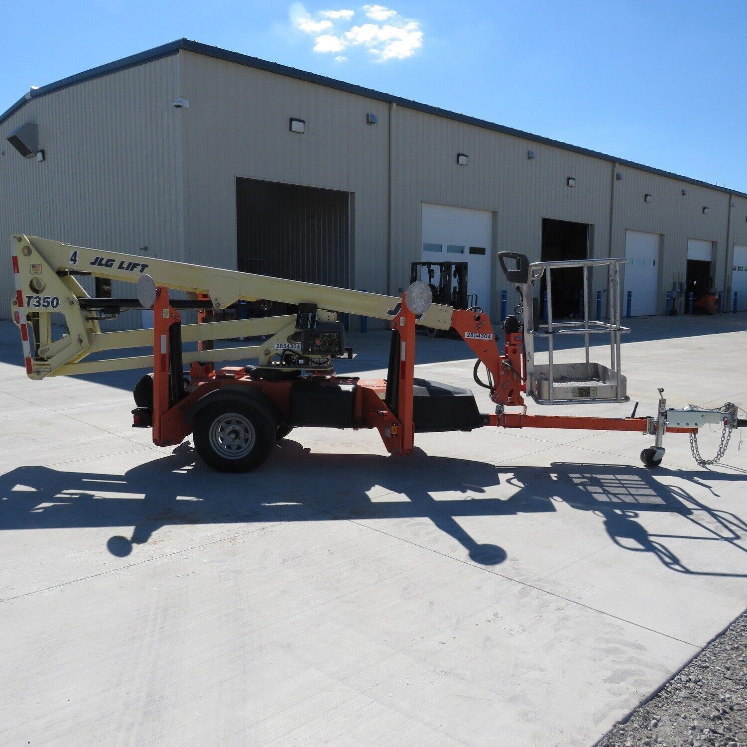 2019 JLG T350-5