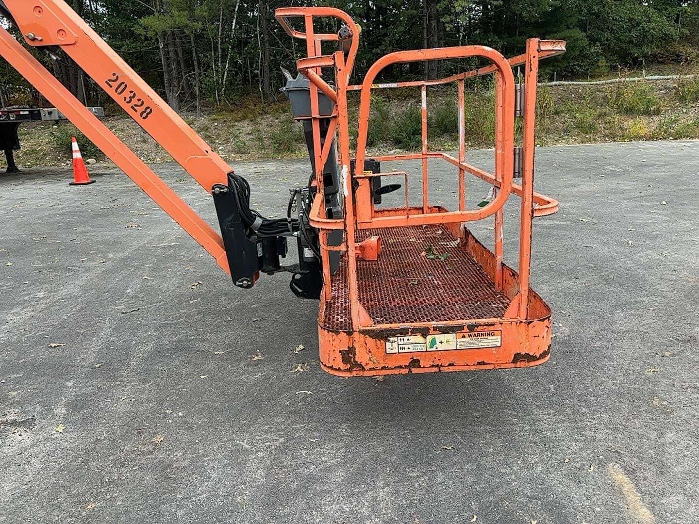2017 JLG 1350SJP-19