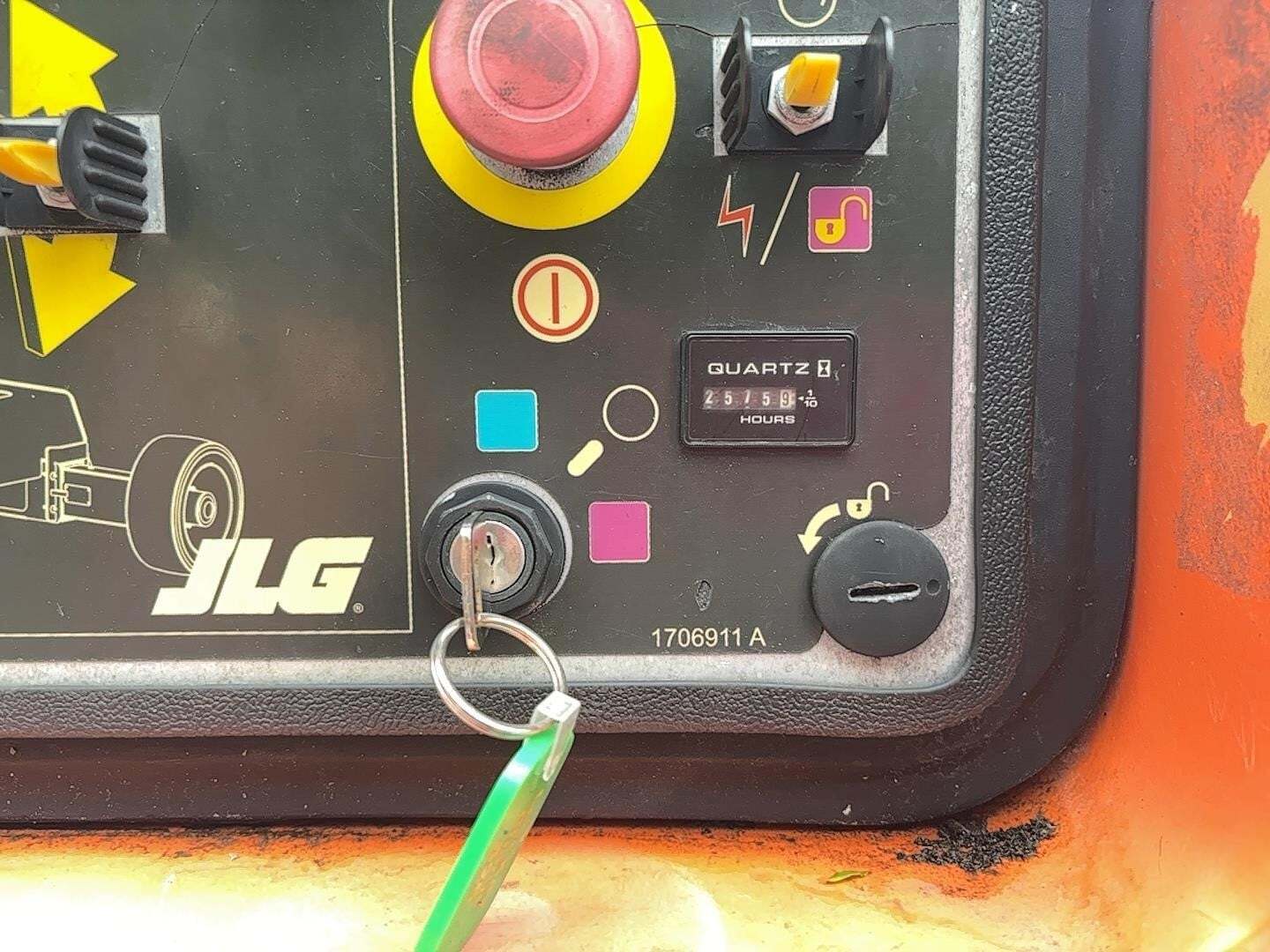 2017 JLG 1350SJP-26