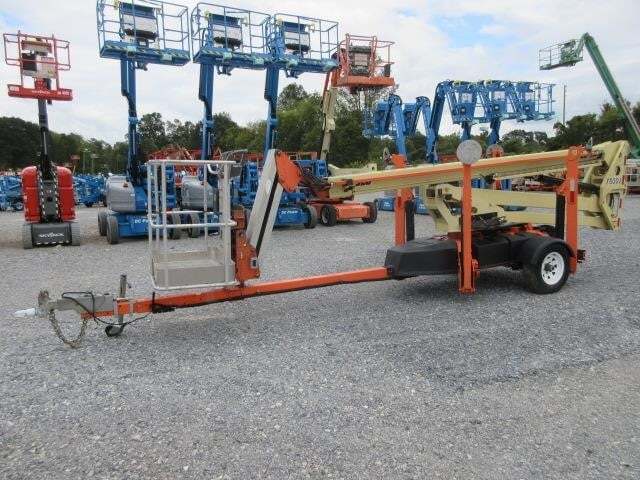 2018 JLG T500J