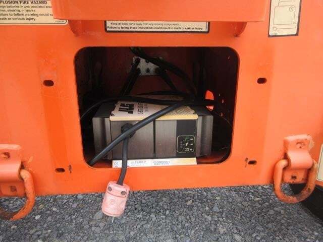 2018 JLG T500J-12