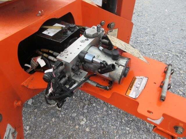 2018 JLG T500J-18