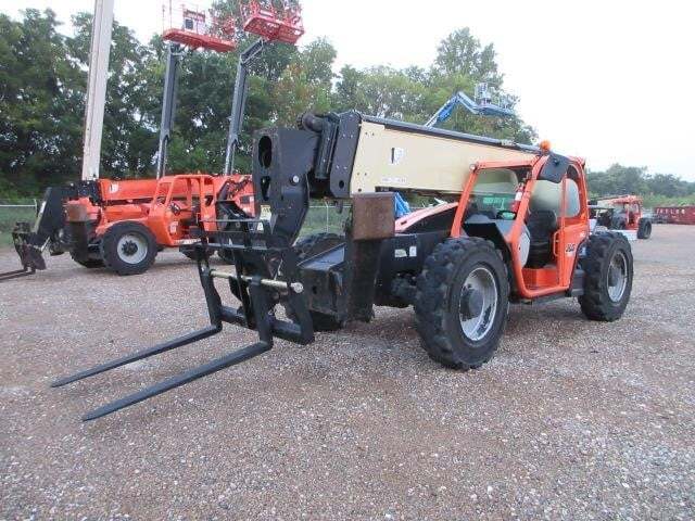 2018 JLG 1255