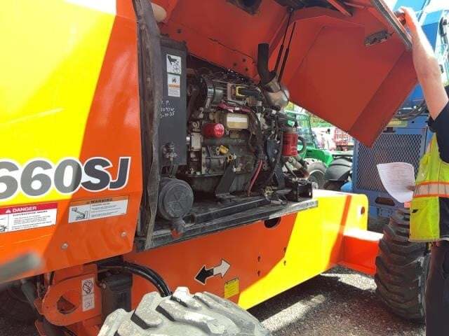 2016 JLG 660SJ-18