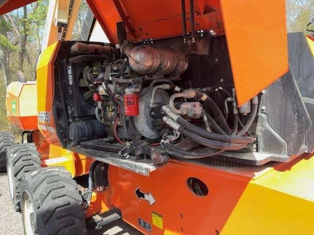2016 JLG 660SJ-21