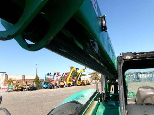 2017 JCB 509-42-8