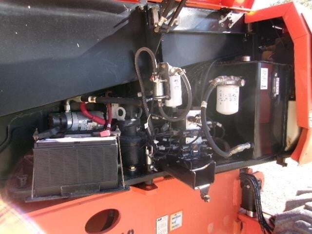 2016 JLG 660SJ-17