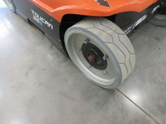2025 JLG Toucan 26E-11