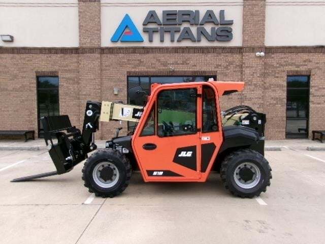 2025 JLG 519