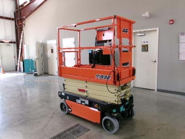 2025 JLG R1932-3