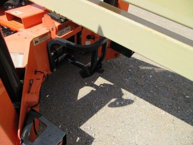 2018 JLG T500-12