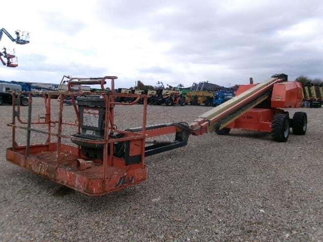 2016 JLG 660SJ