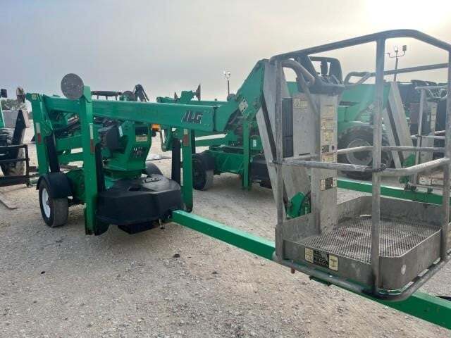2017 JLG T500-2
