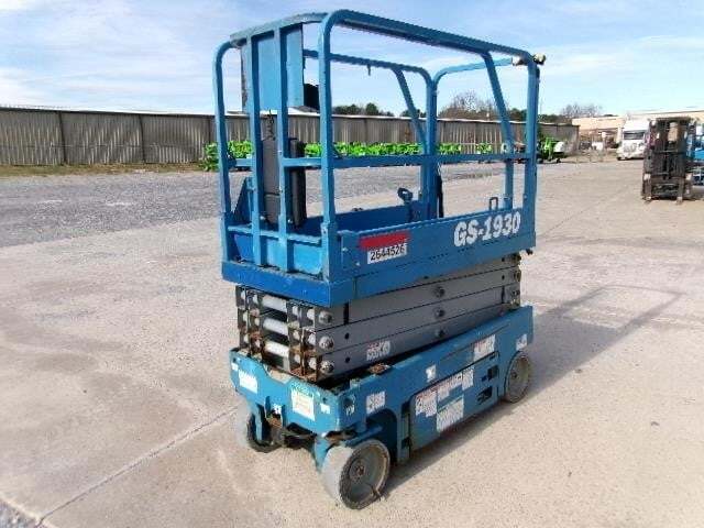 2018 Genie GS-1930