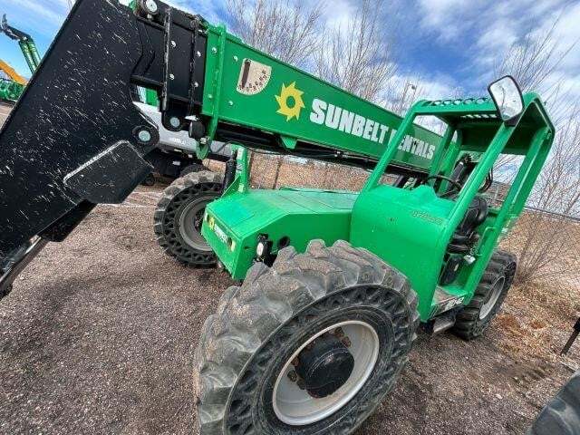 2016 SkyTrak 6042