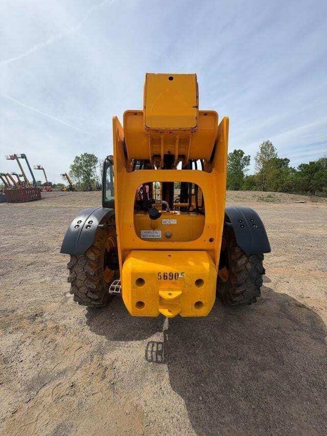 2019 JCB 507-42-5