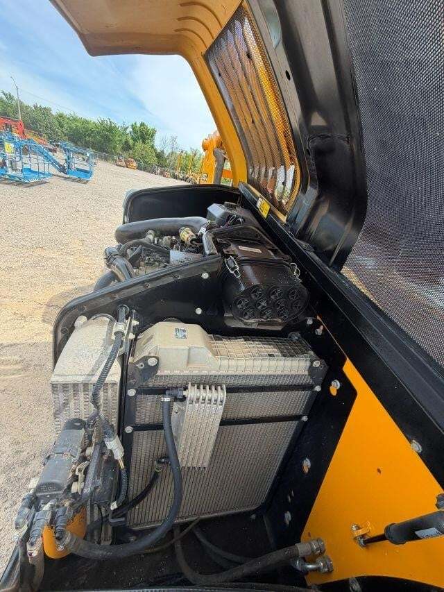 2019 JCB 507-42-19