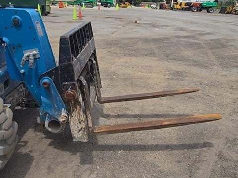 2017 Genie GTH-5519-33