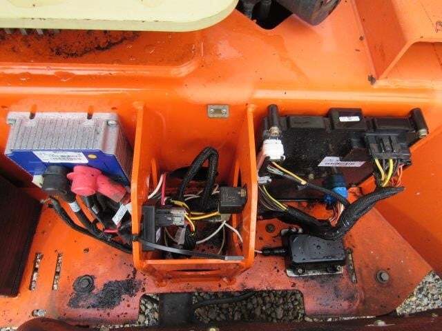 2019 JLG T350-19