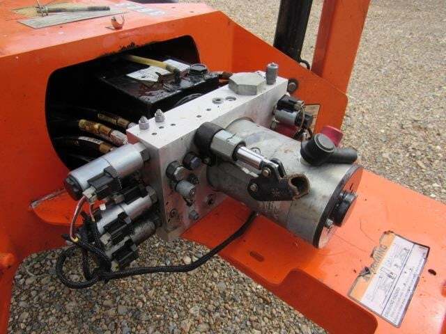 2019 JLG T350-21