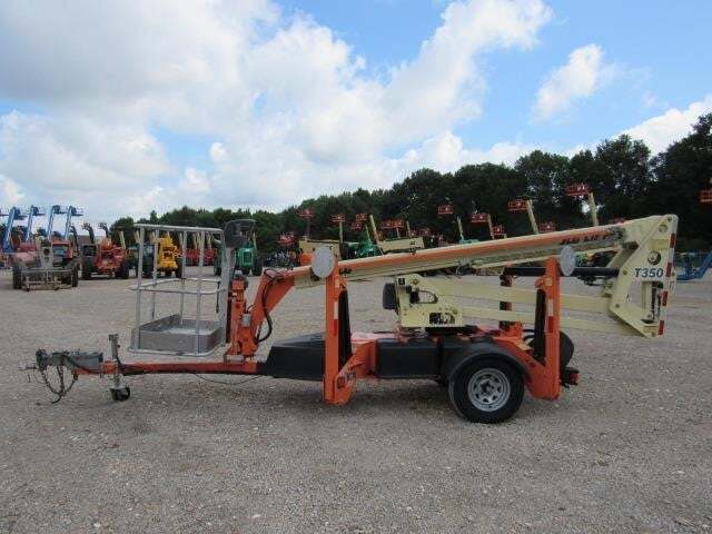 2020 JLG T350