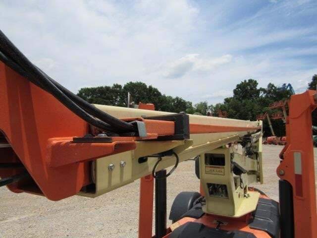2019 JLG T500J-14