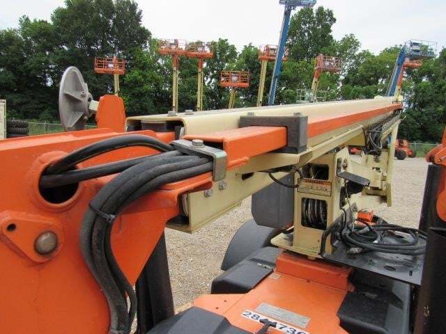 2019 JLG T350-14