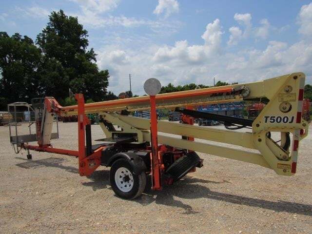 2019 JLG T500J-8
