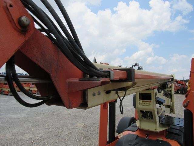 2019 JLG T500J-14