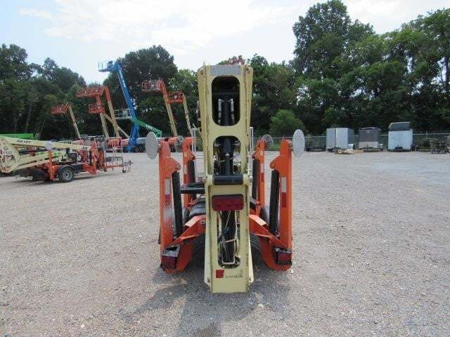2019 JLG T350-7