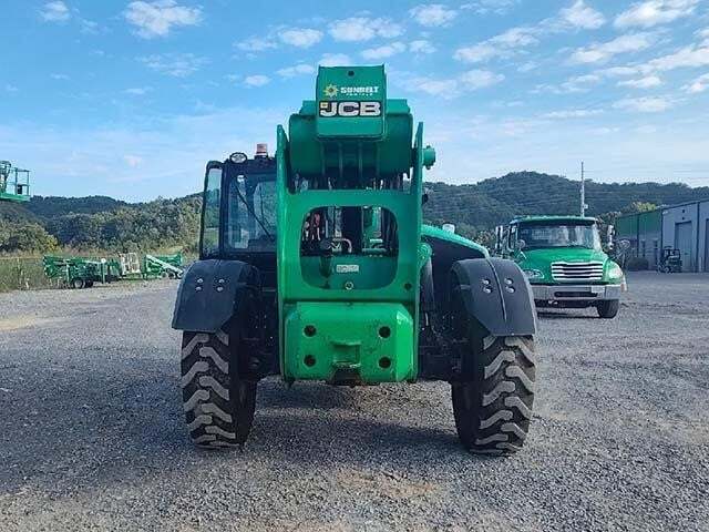 2016 JCB 507-42-4