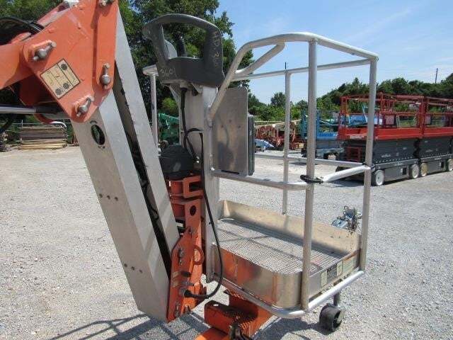 2019 JLG T500J-12
