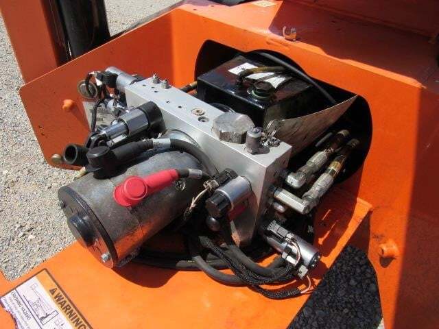 2019 JLG T500J-22