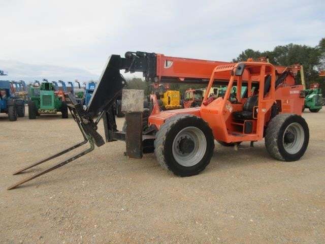 2016 SkyTrak 10054