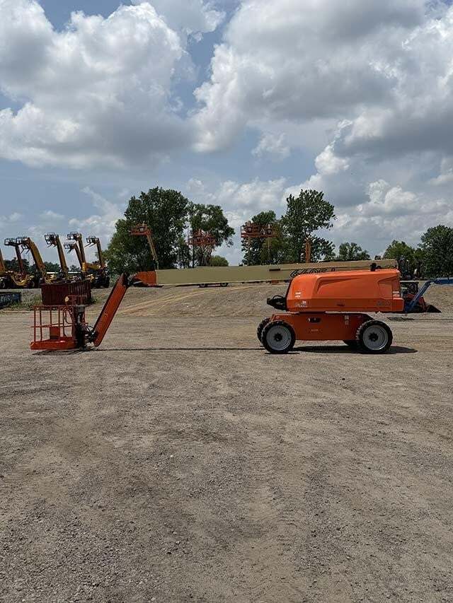 2021 JLG 660SJ