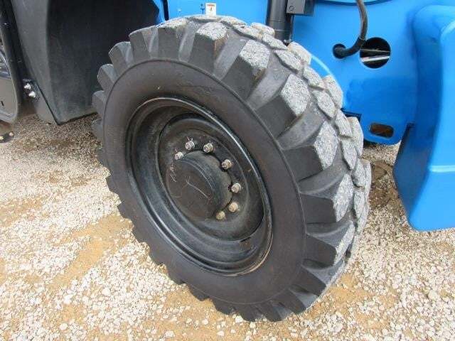 2024 Genie GTH-1056-14