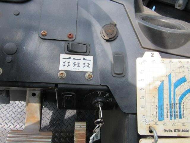 2024 Genie GTH-1056-21