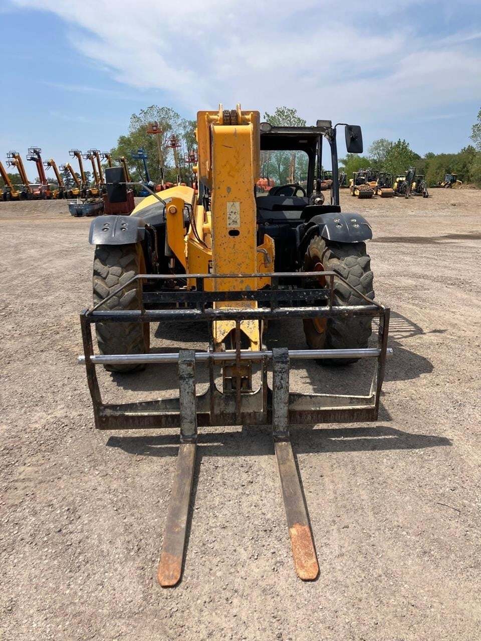 2019 JCB 509-42-4