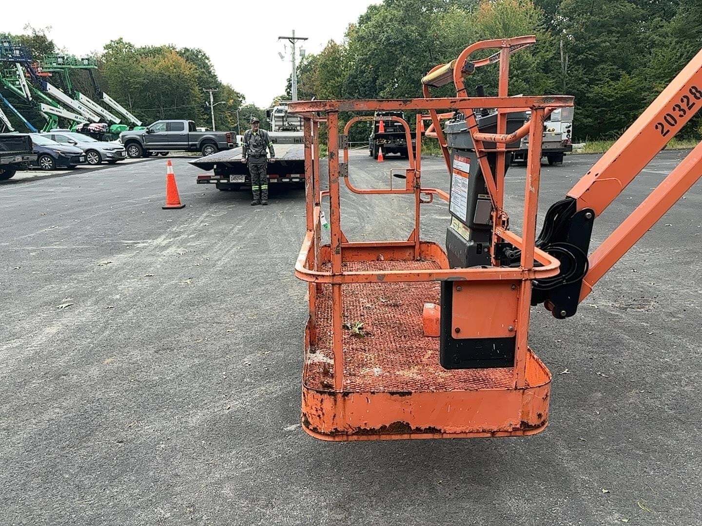 2017 JLG 1350SJP-17