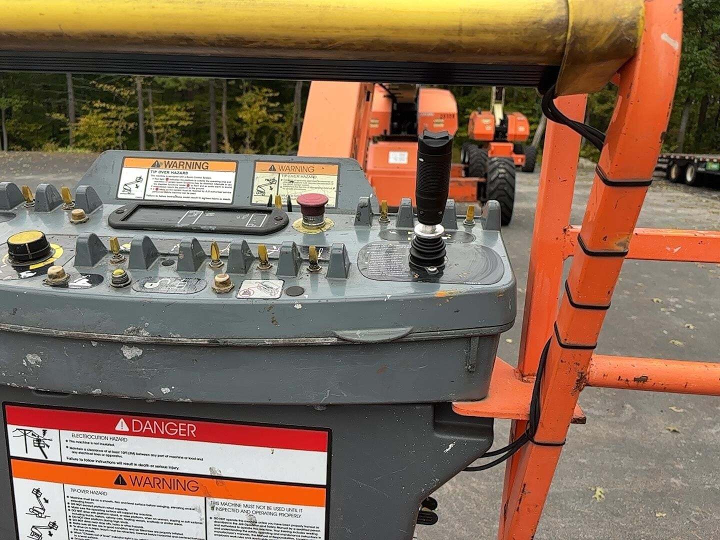 2017 JLG 1350SJP-25
