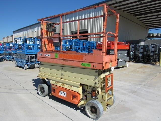 2019 JLG 2632ES-8
