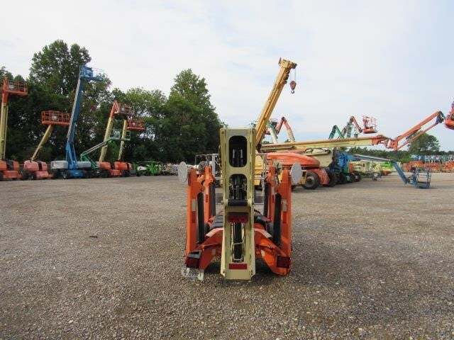 2019 JLG T350-7