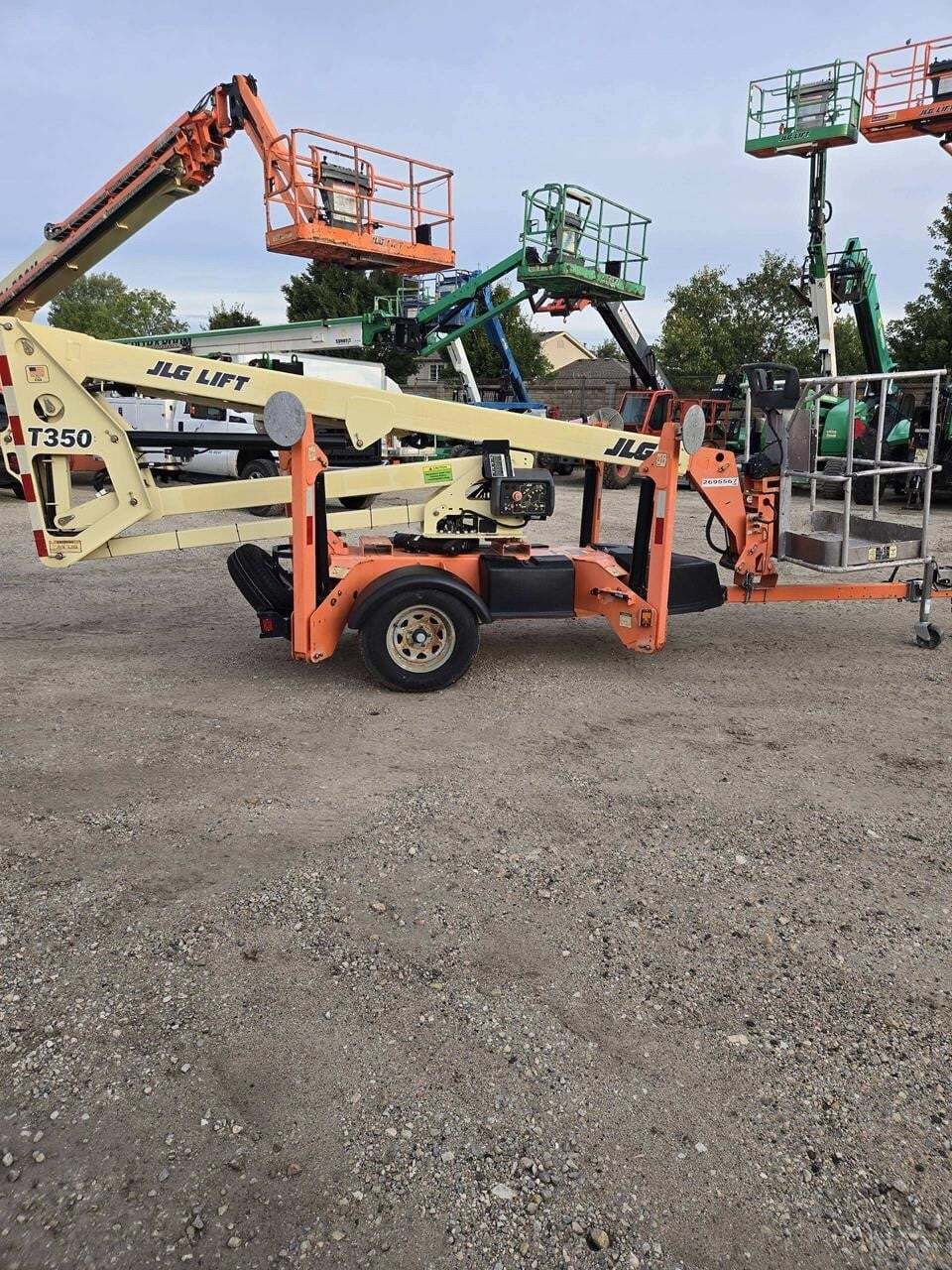 2018 JLG T350-4