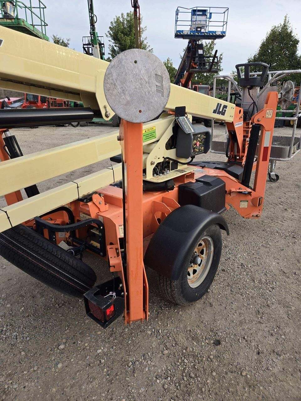 2018 JLG T350-5