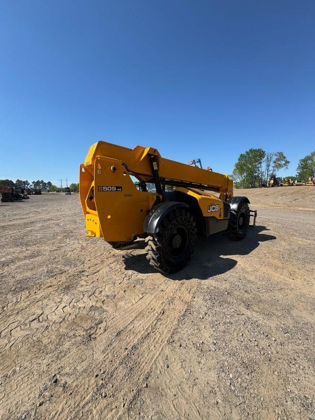 2019 JCB 509-42-7